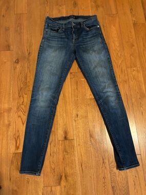 Women’s size 6/28 lucky brand jeans